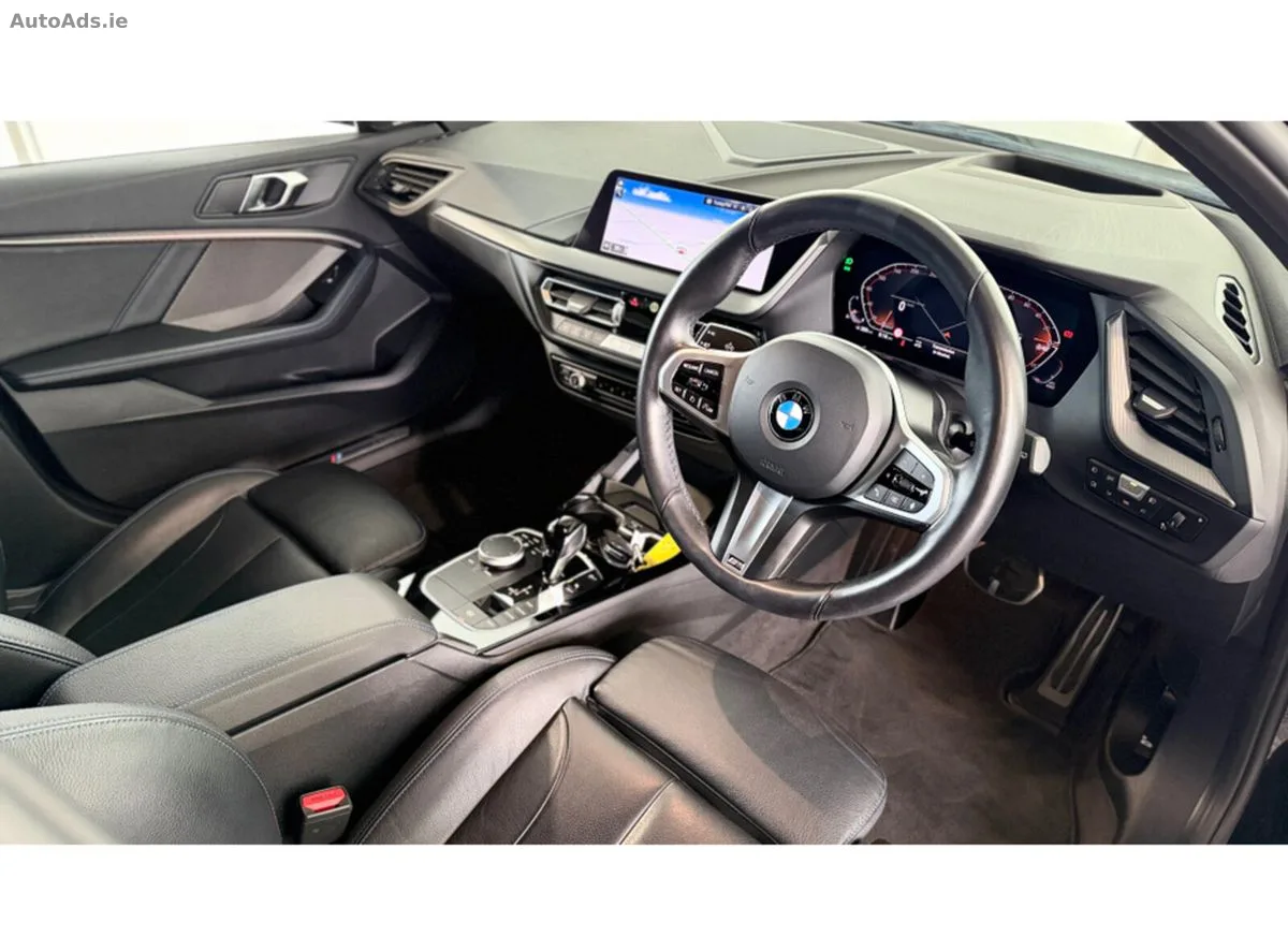2024 BMW 1-Series – photo 3