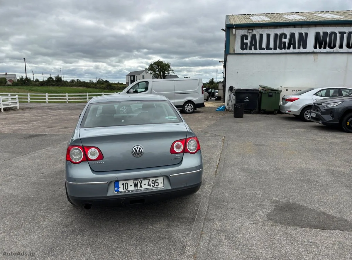 2010 Volkswagen Passat – photo 8