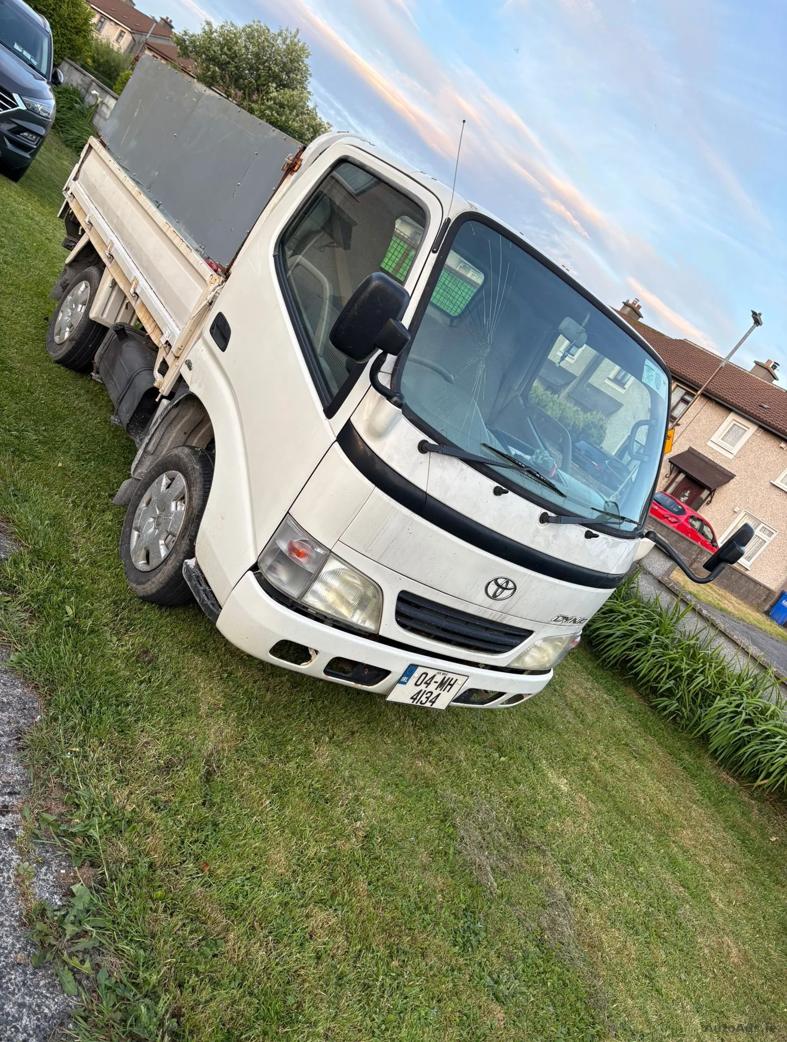 2004 Toyota Dyna