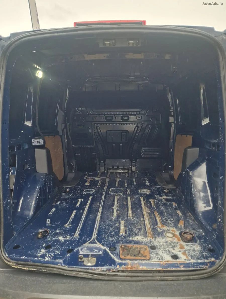2018 Ford Transit – photo 13