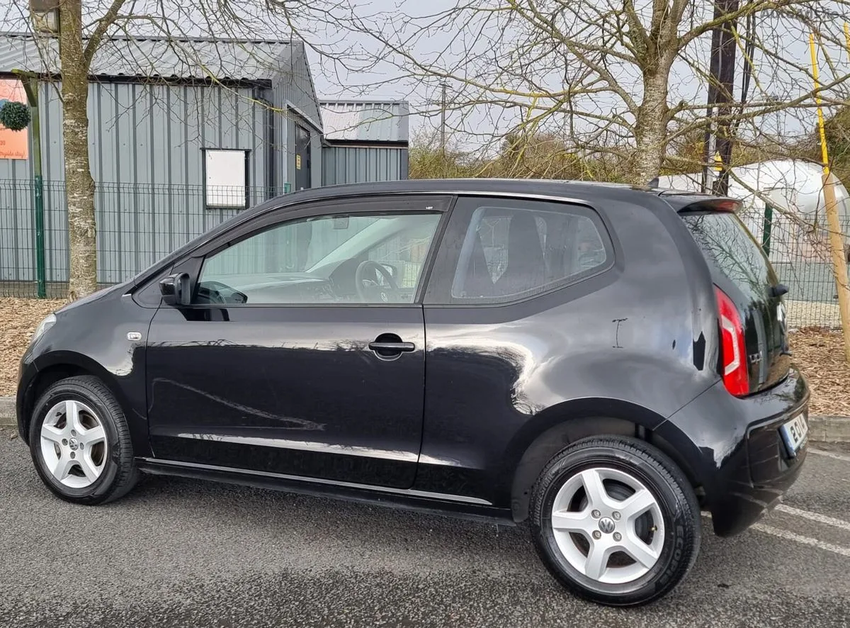 2014 Volkswagen up! – photo 13