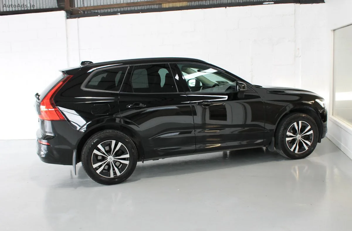 2022 Volvo XC60 – photo 5