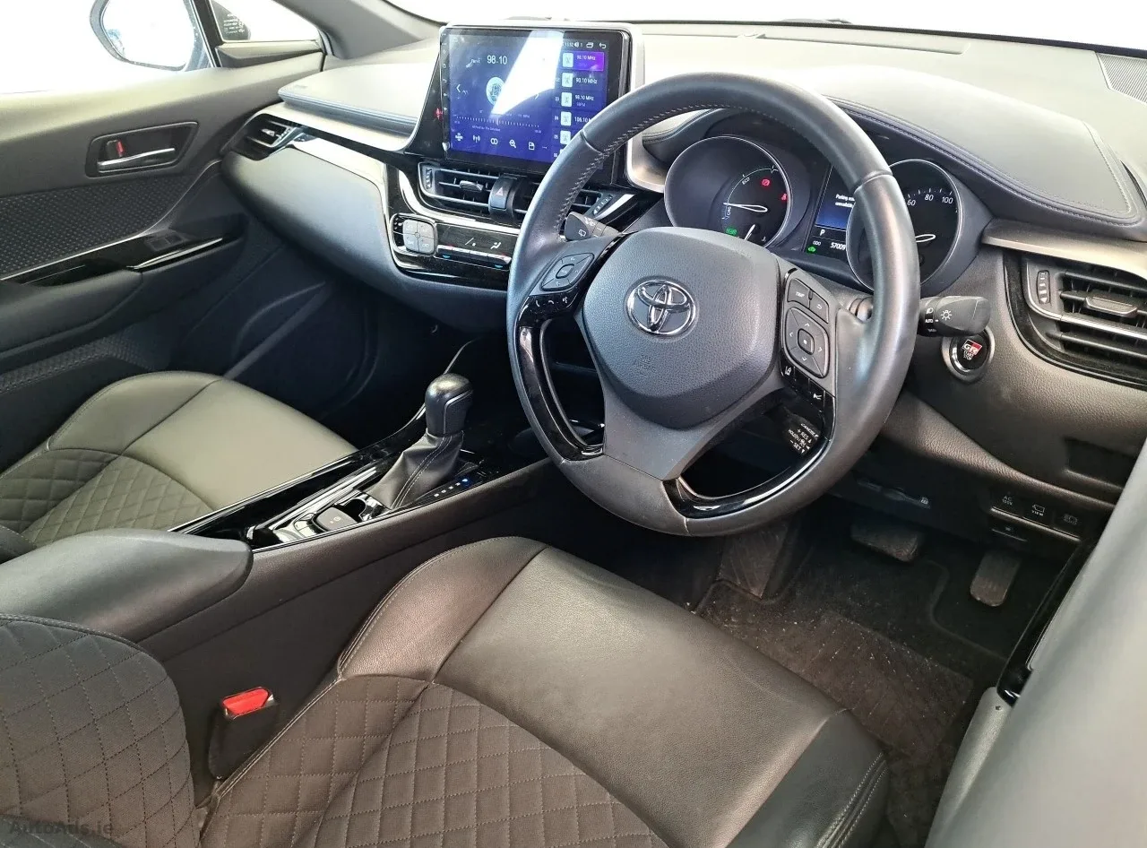 2021 Toyota C-HR – photo 8