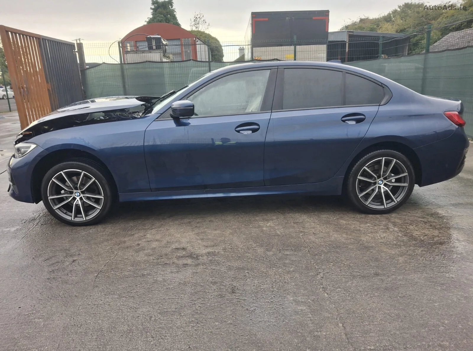 2019 BMW 3 Series – photo 2