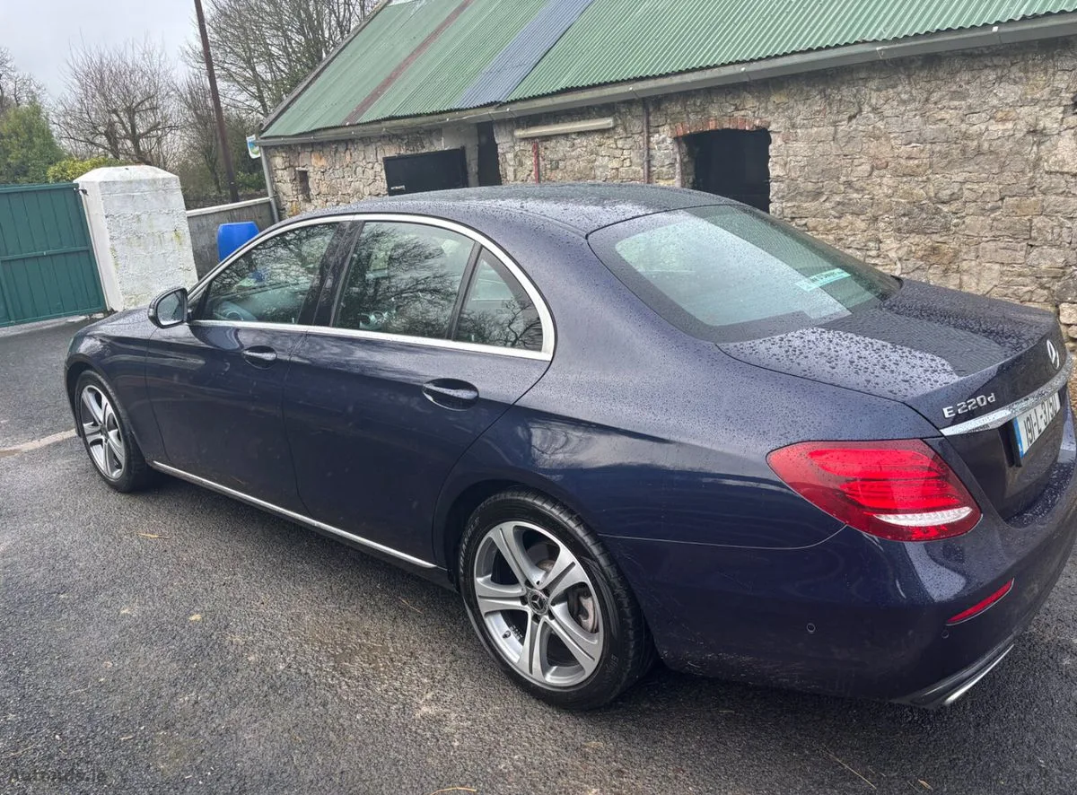 2019 Mercedes-Benz E-Class – photo 5