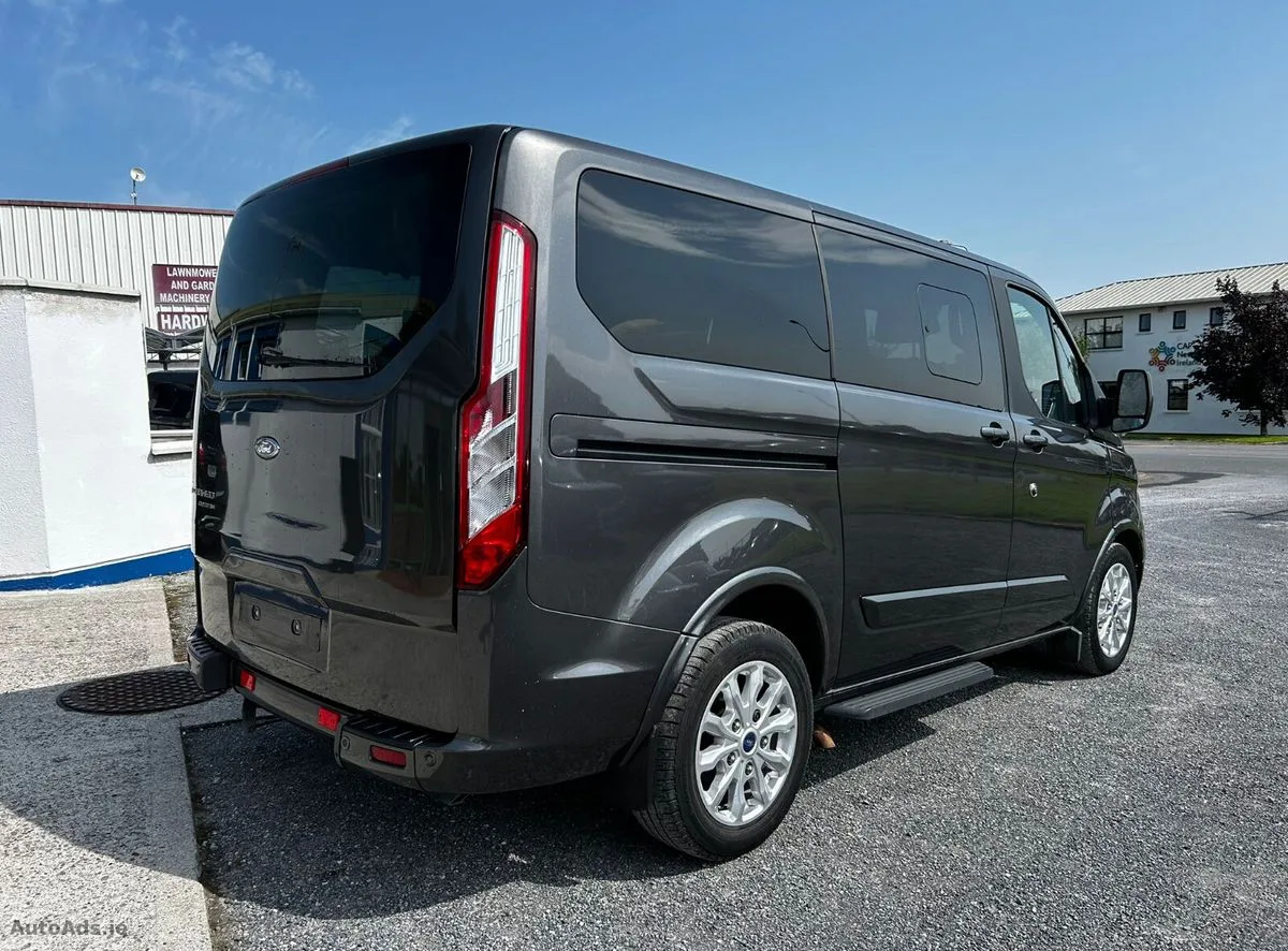 2021 Ford Tourneo Custom – photo 6