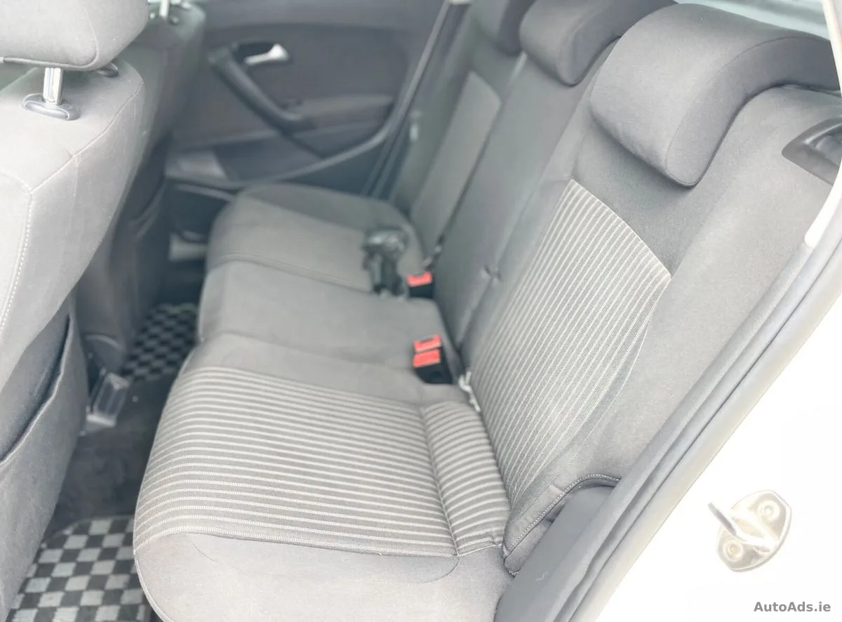 2014 Volkswagen Polo – photo 12