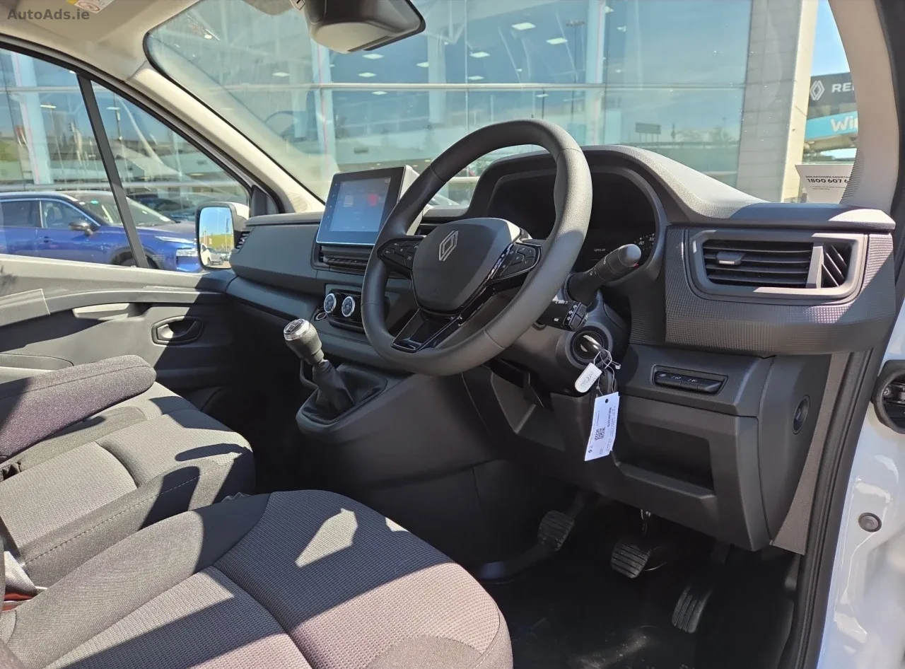 2026 Renault Trafic – photo 12