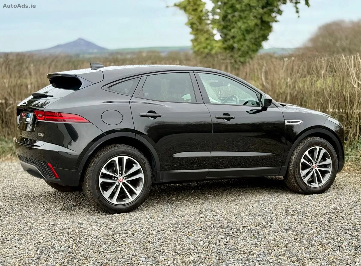 2019 Jaguar E-Pace – photo 14