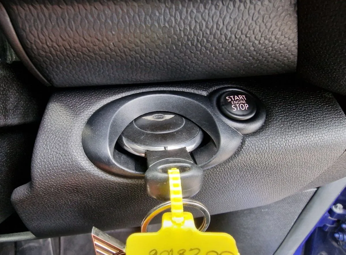 2016 Mini Countryman – photo 18