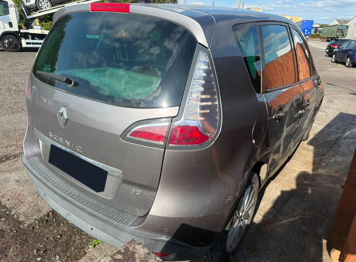 2013 RENAULT SCENIC 1.6 DIESEL FOR BREAKING