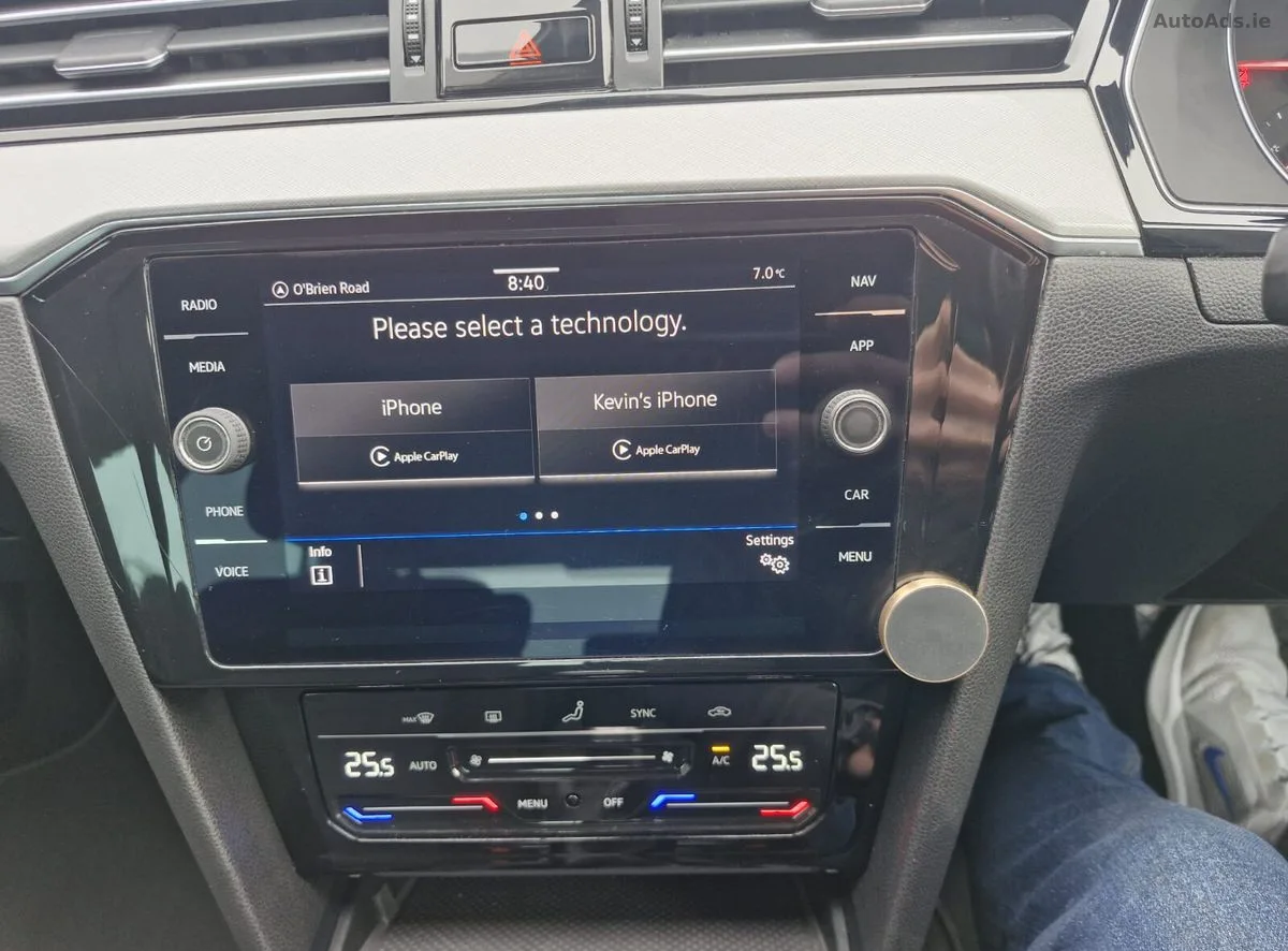 2022 Volkswagen Passat – photo 13