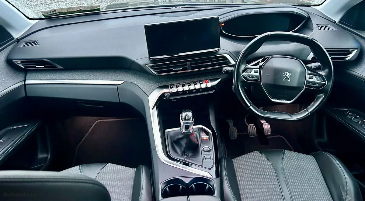 2021 Peugeot 5008 – photo 9