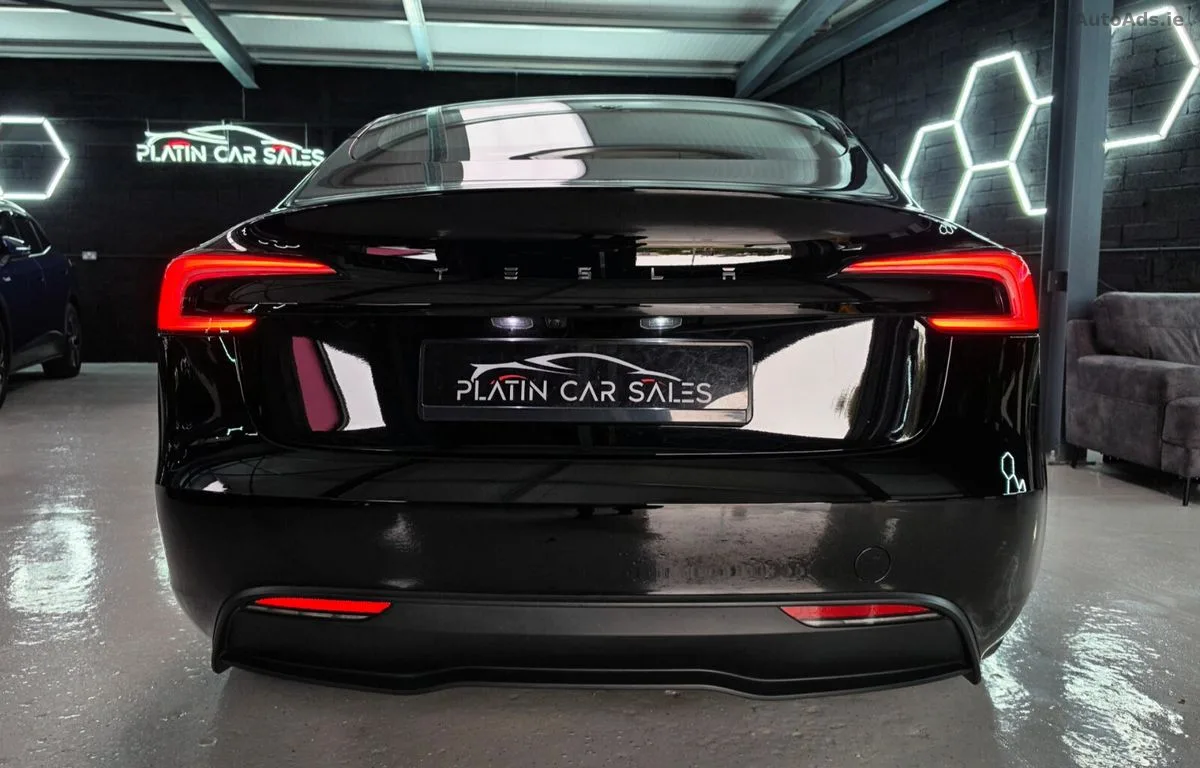 2024 Tesla Model 3 – photo 11