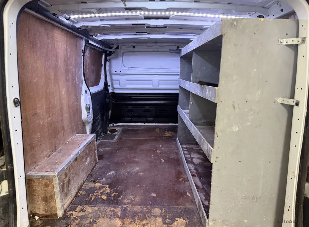 2020 Nissan NV300 – photo 11