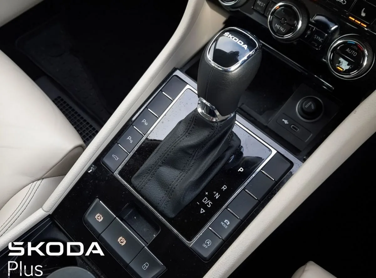 2023 Skoda Superb – photo 16