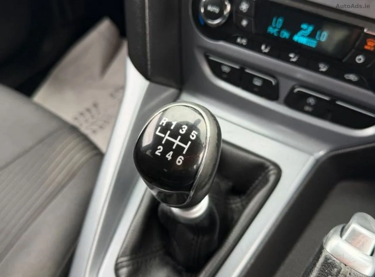 2014 Ford Focus – photo 12