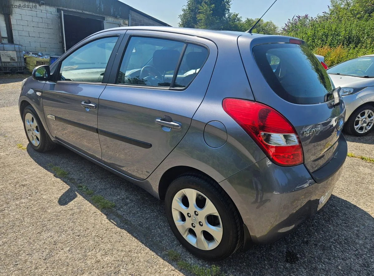 2012 Hyundai i20 – photo 9