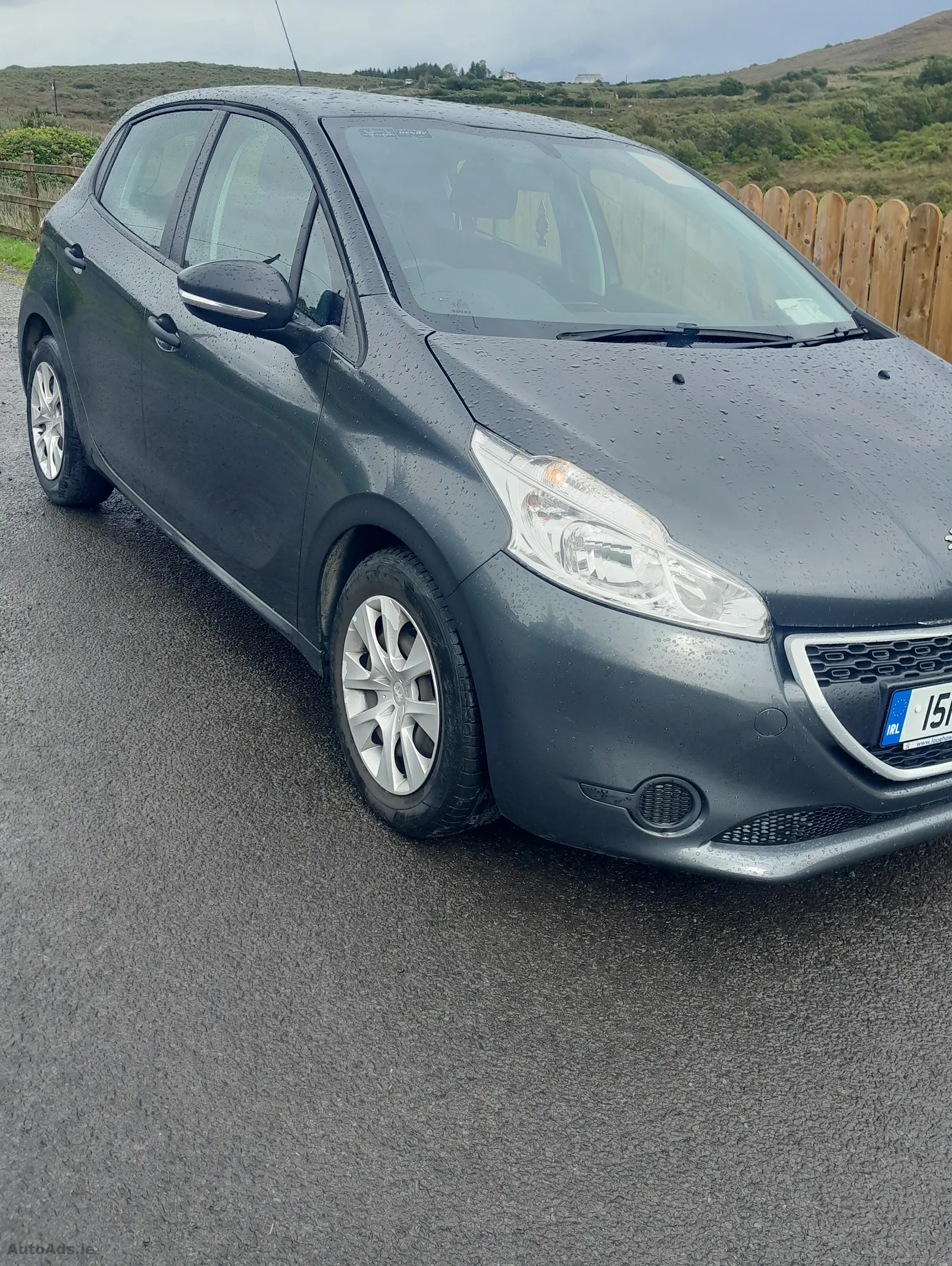2015 Peugeot 208