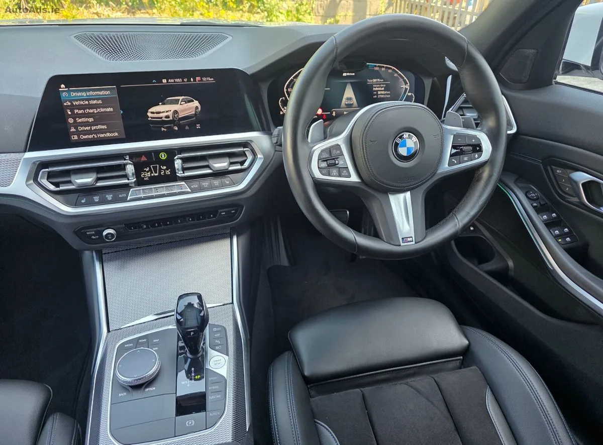 2021 BMW 3-Series – photo 17