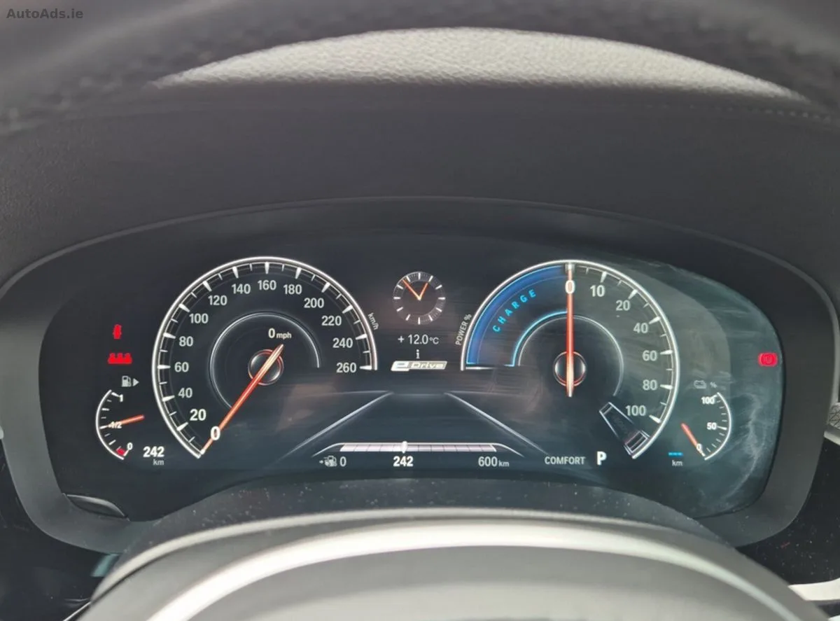 2019 BMW 5-Series – photo 16