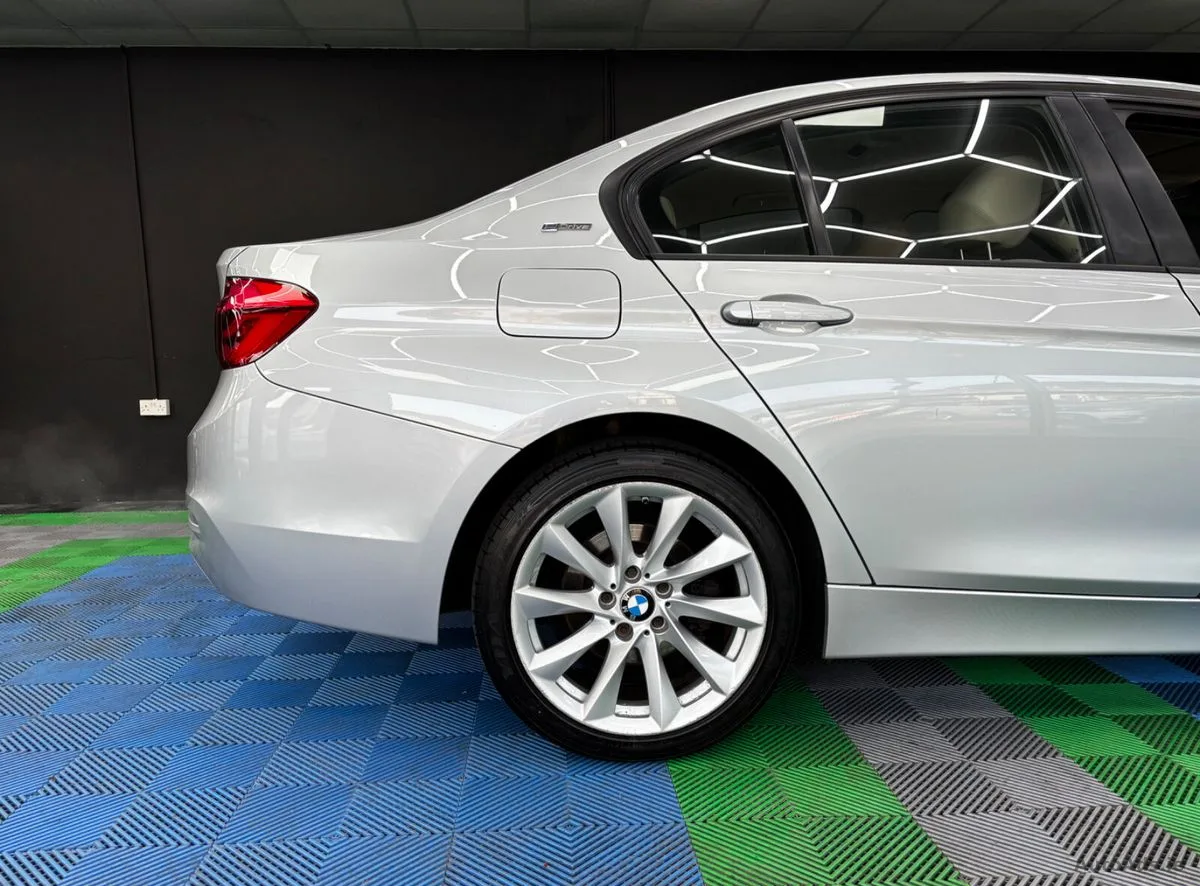 2019 BMW 3-Series – photo 16