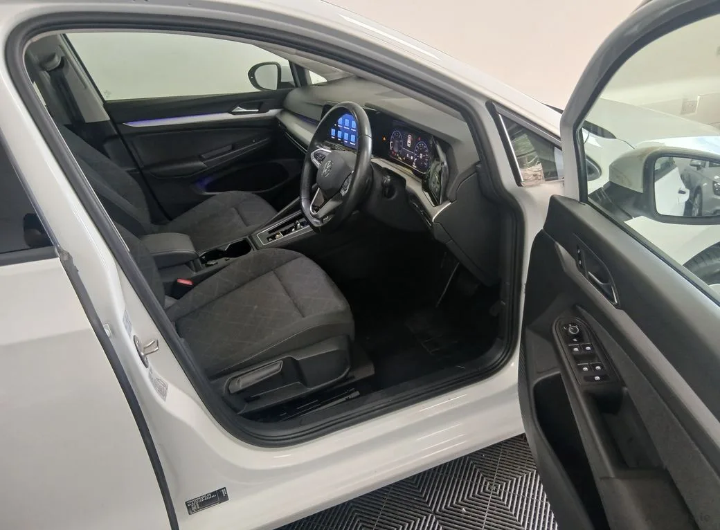 2023 Volkswagen Golf – photo 8