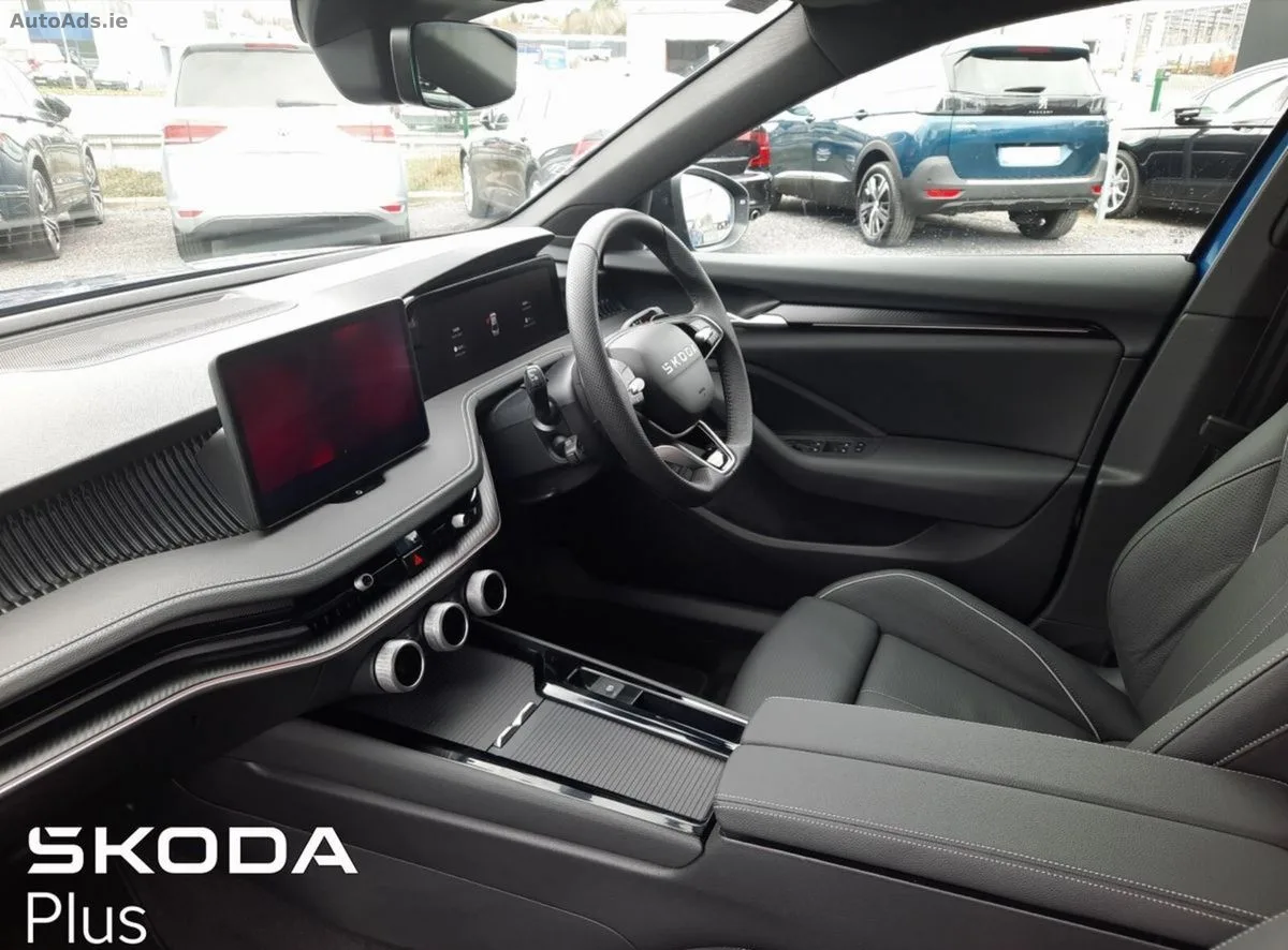 2026 Skoda Superb – photo 4