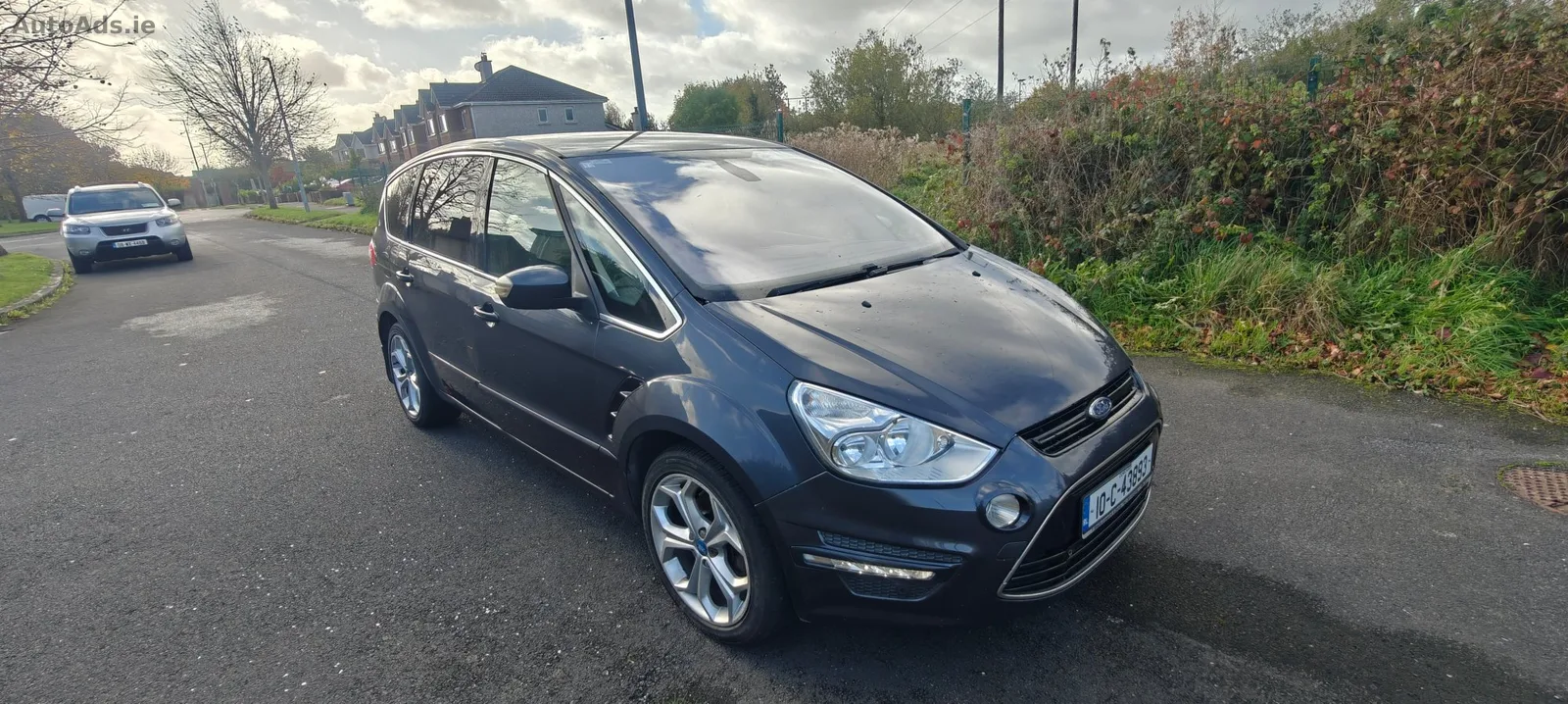 2010 Ford S-Max
