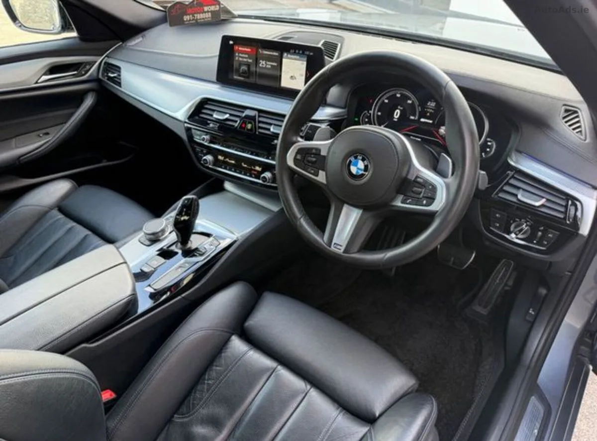 2018 BMW 5-Series – photo 18
