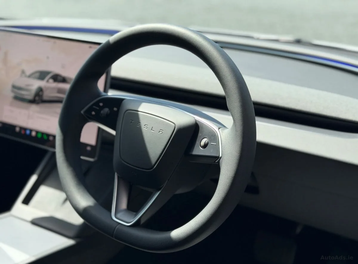 2024 Tesla Model 3 – photo 16
