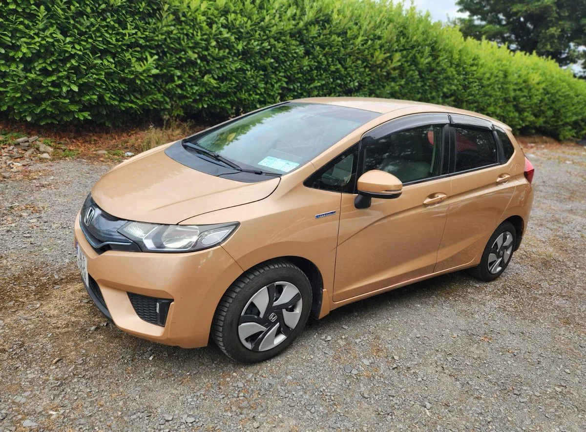 2014 Honda Fit – photo 4