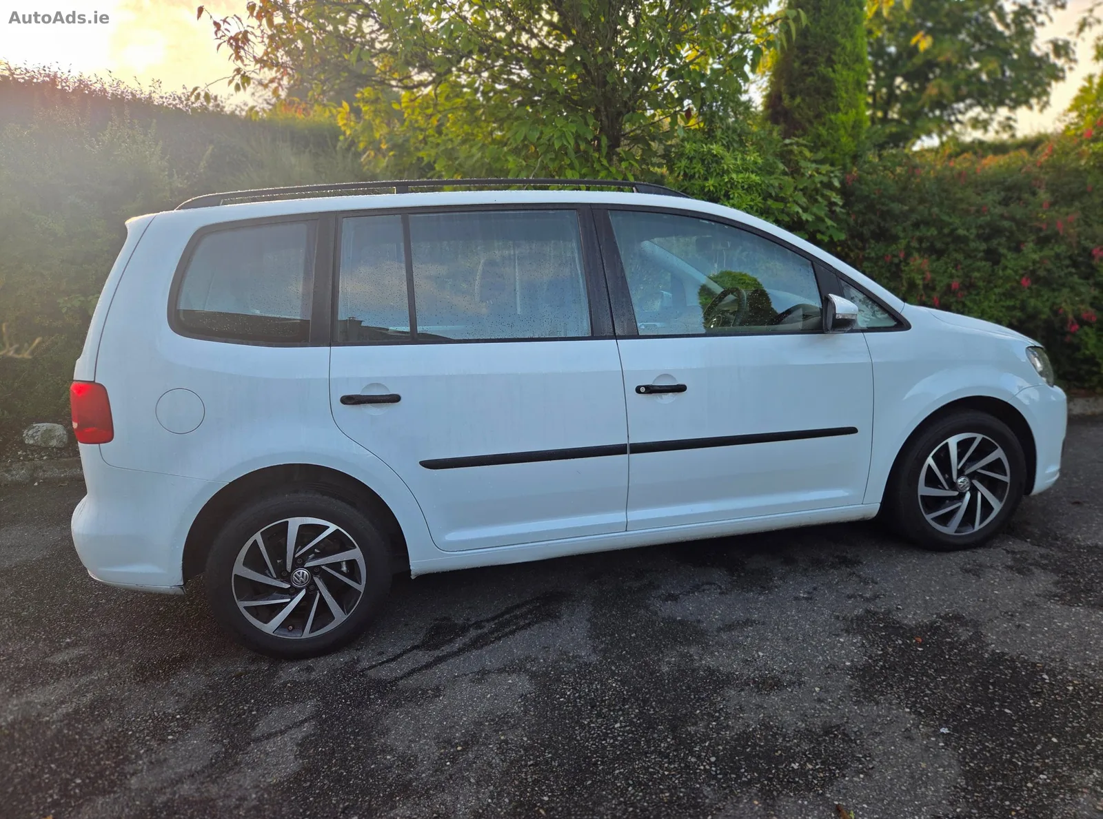 2013 Volkswagen Touran – photo 2