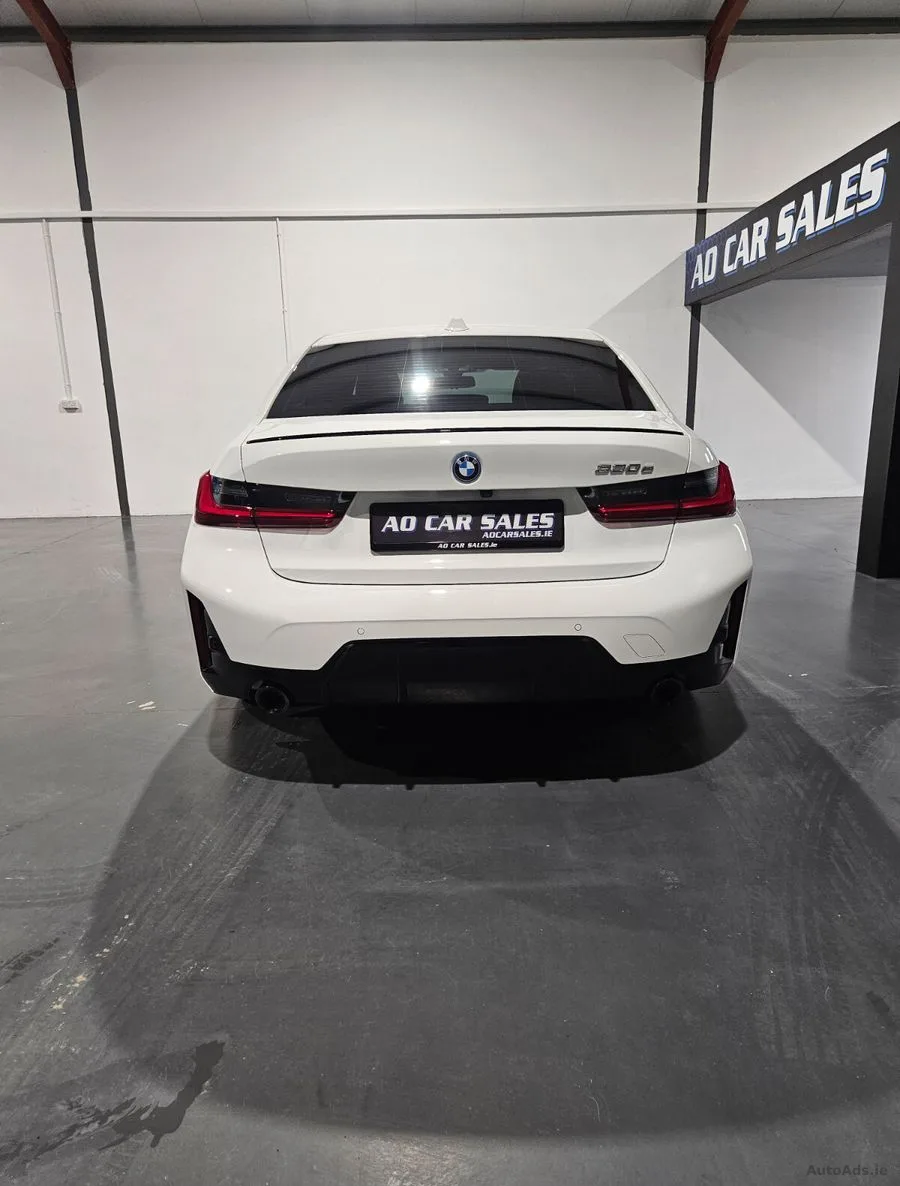 2025 BMW 3-Series – photo 7
