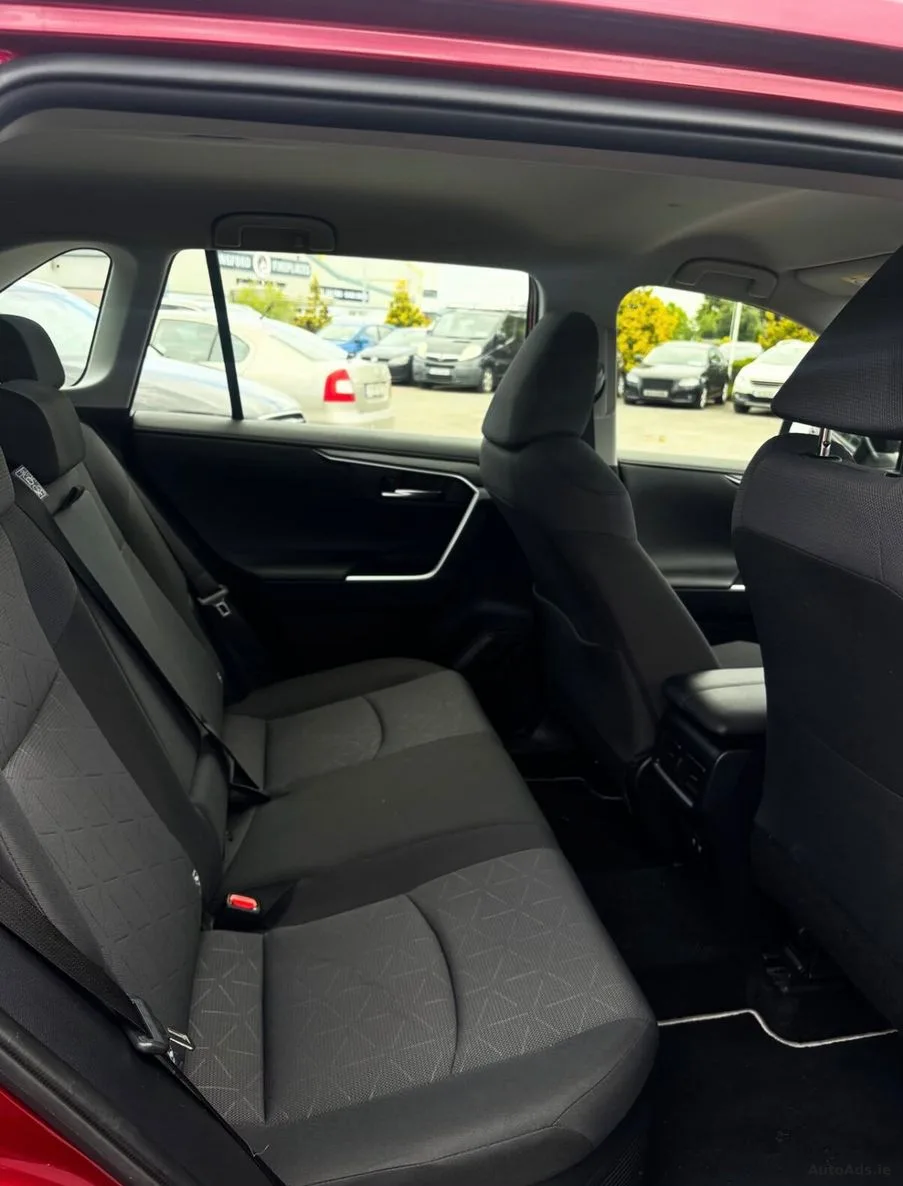 2020 Toyota RAV4 – photo 3