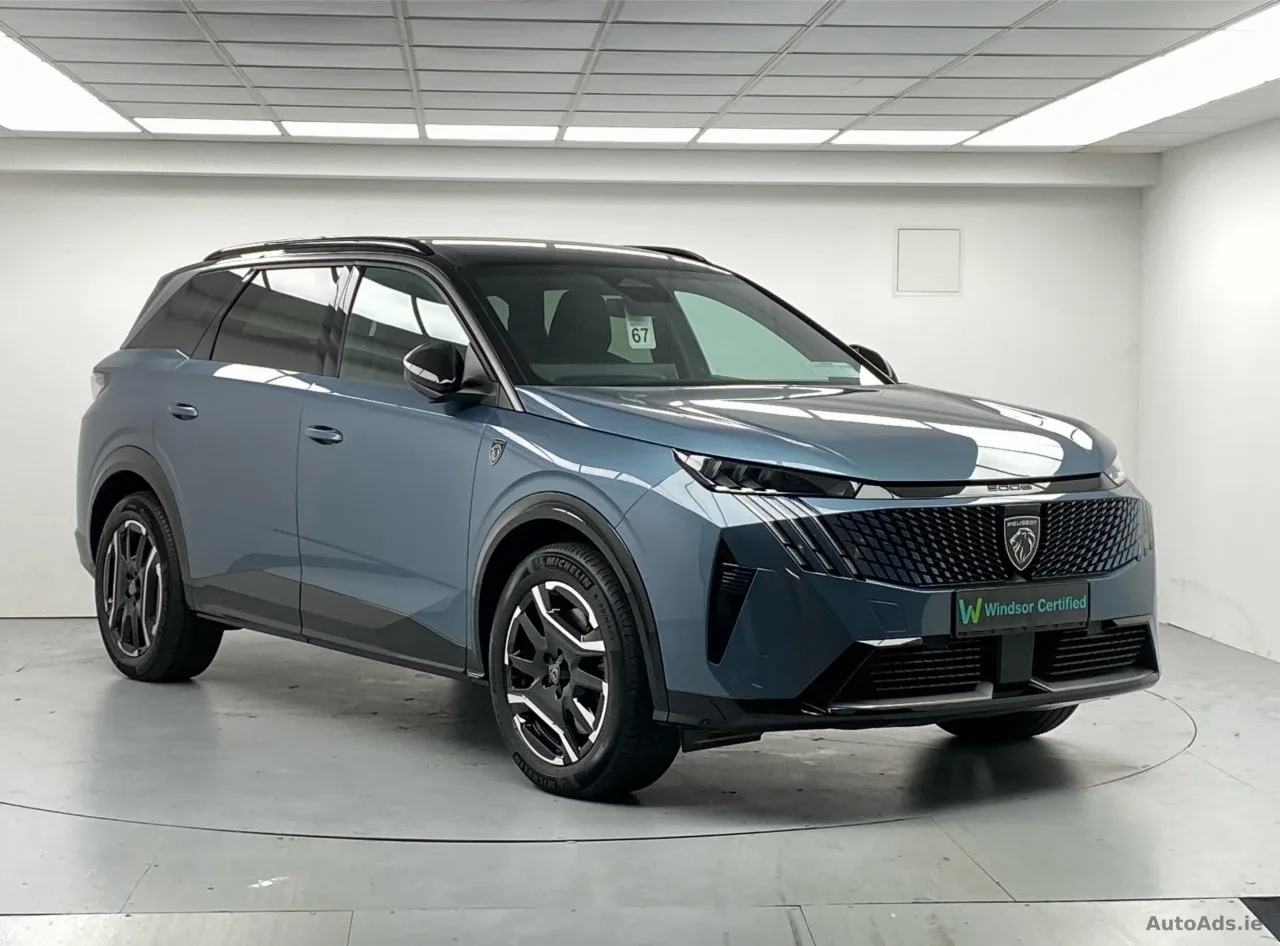 2025 Peugeot 5008
