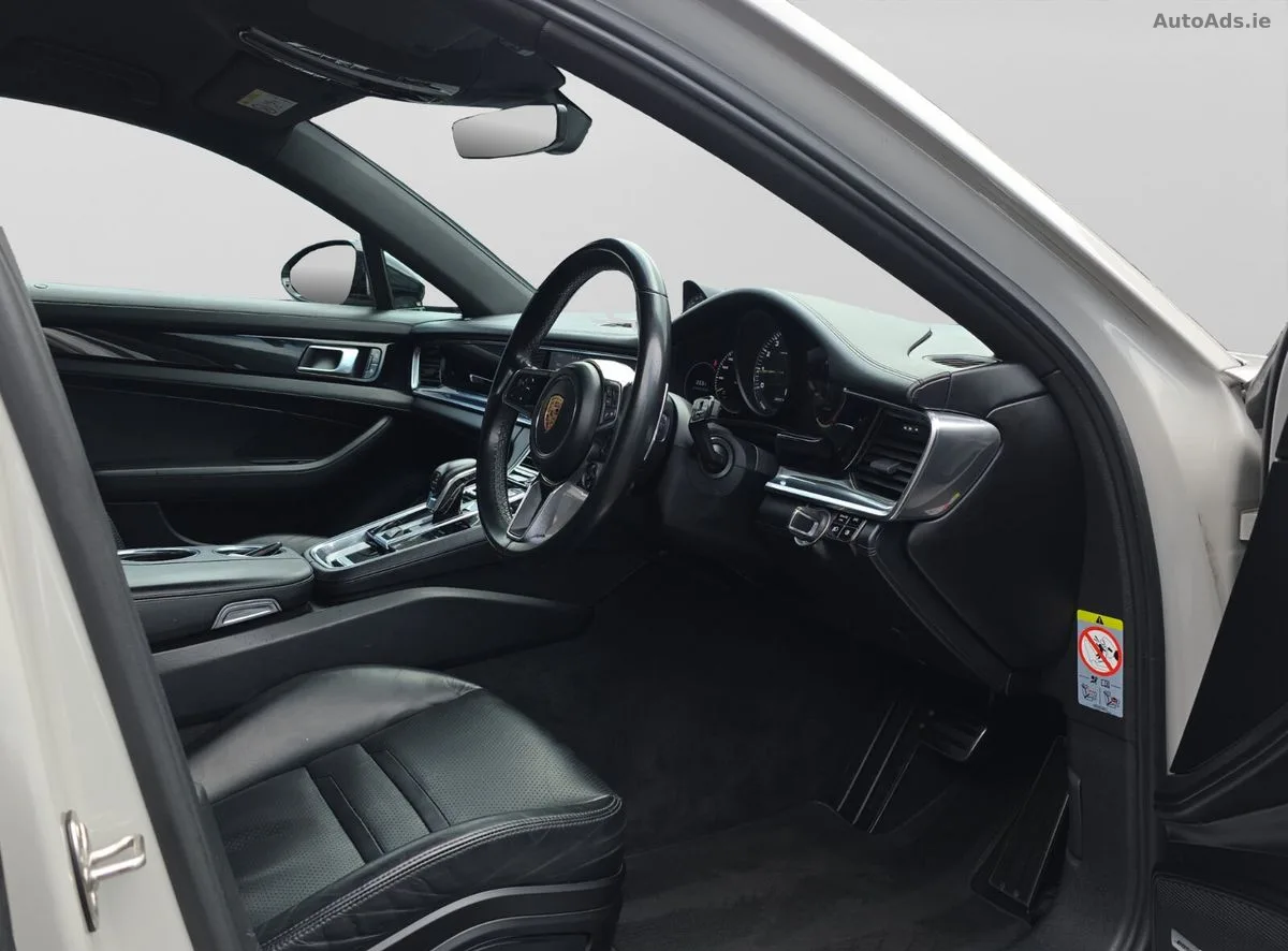2019 Porsche Panamera – photo 9