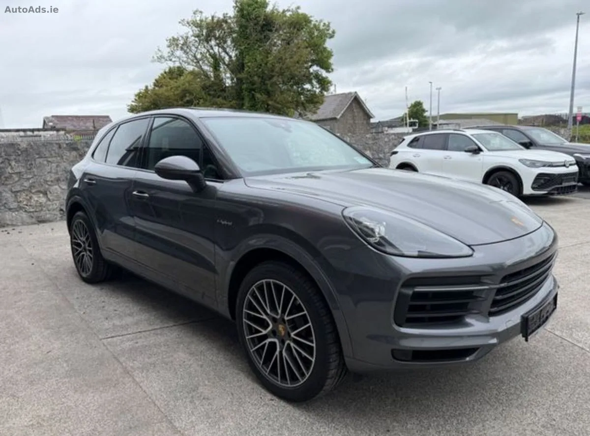 2023 Porsche Cayenne – photo 5