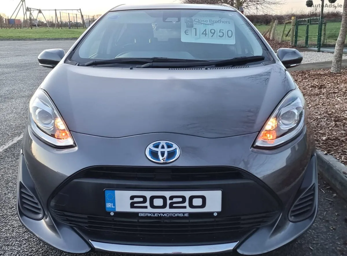 2020 Toyota Aqua – photo 3