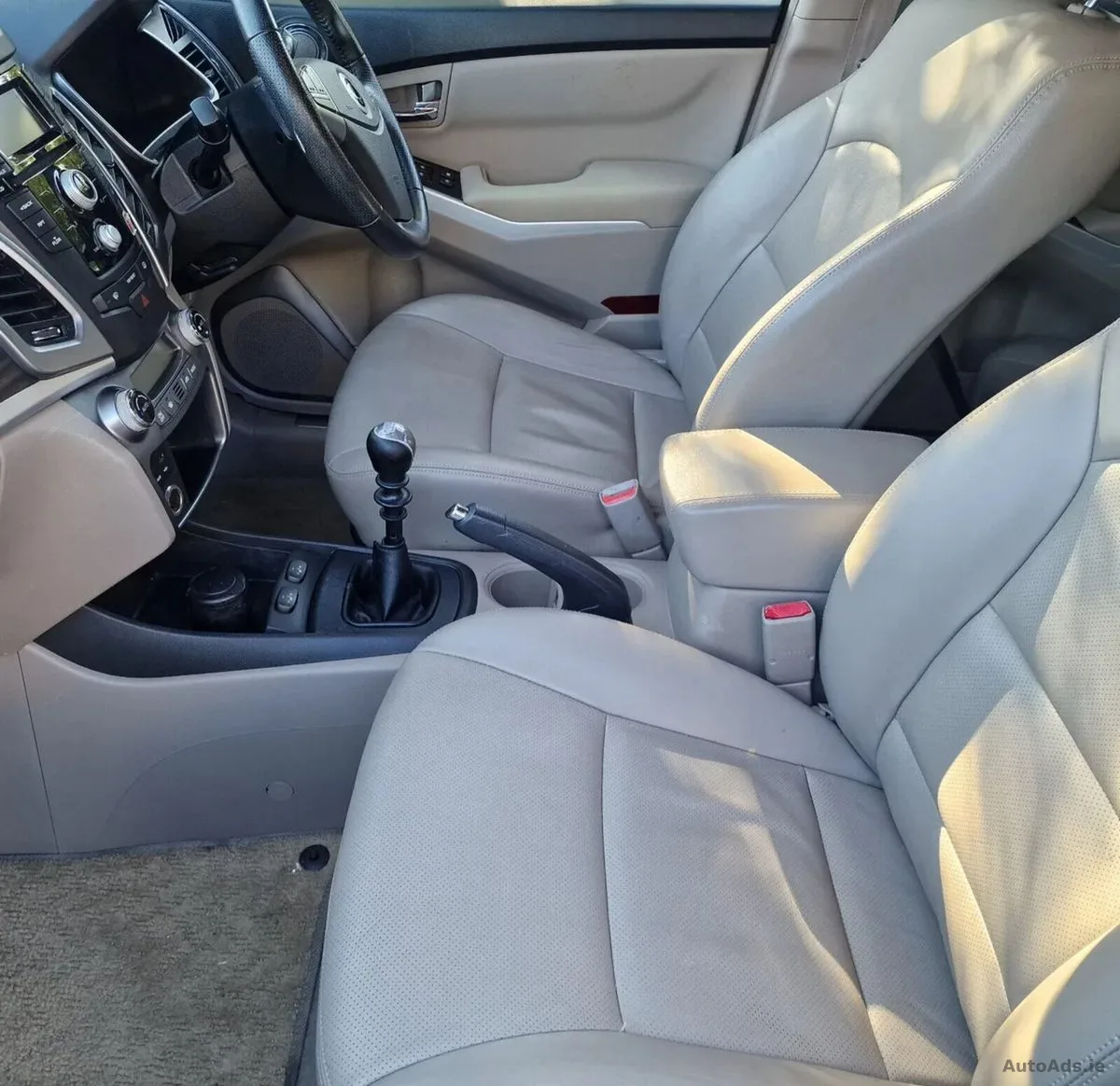 2016 SsangYong Korando – photo 8