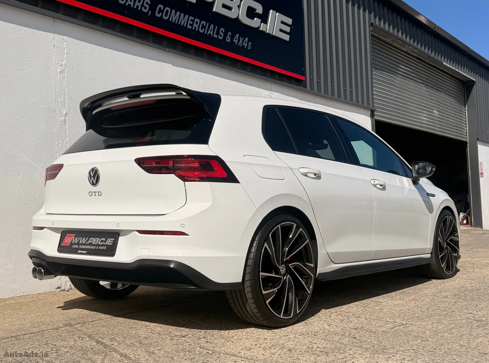 2022 Volkswagen Golf – photo 4