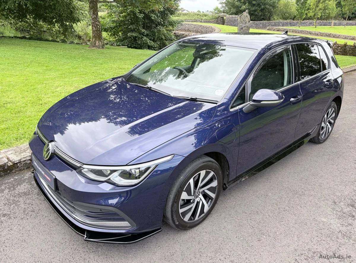 2023 Volkswagen Golf – photo 5