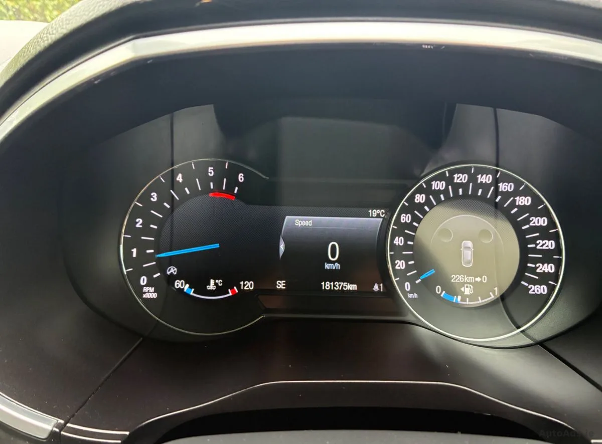 2019 Ford Galaxy – photo 9