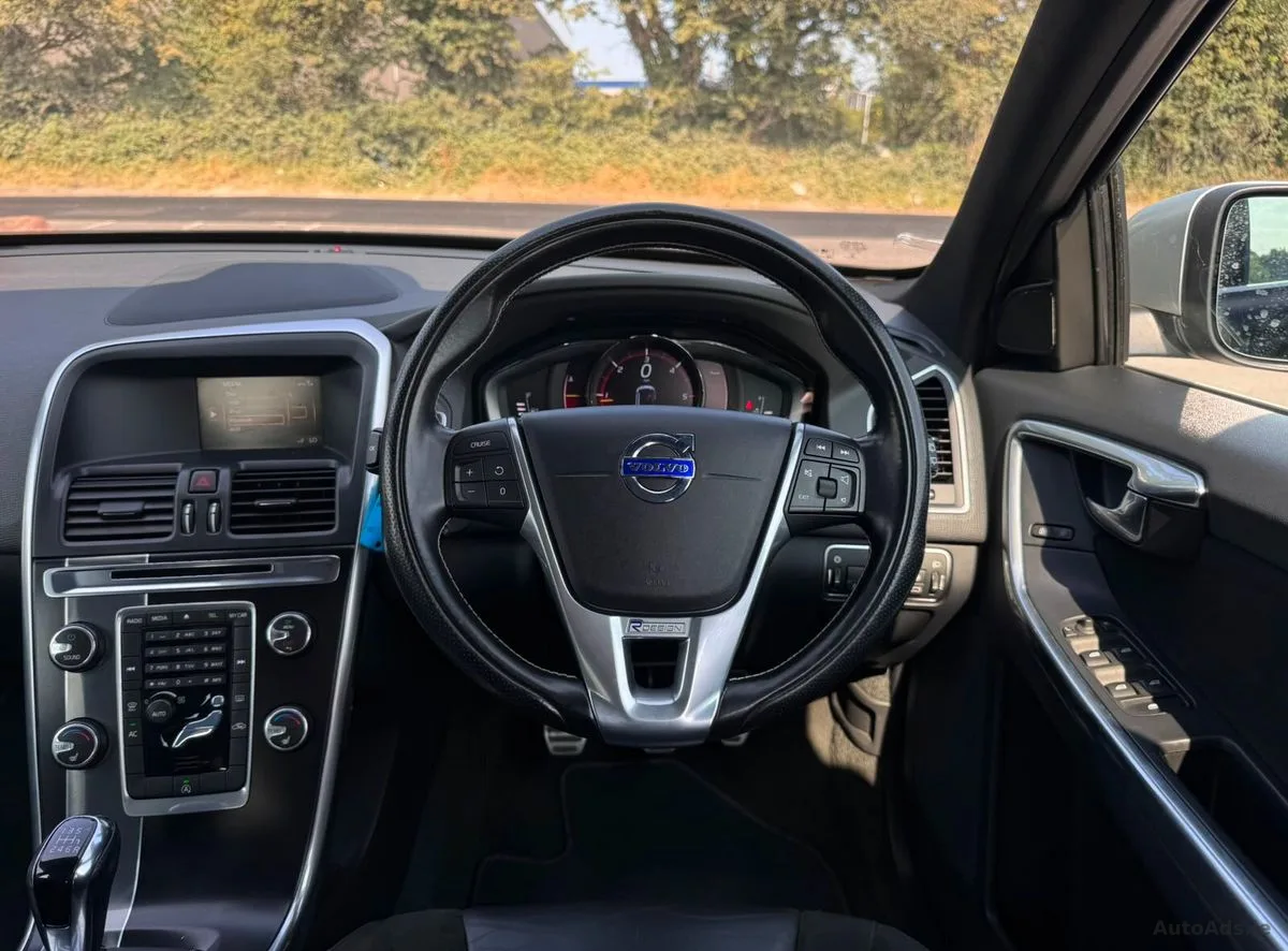 2016 Volvo XC60 – photo 17