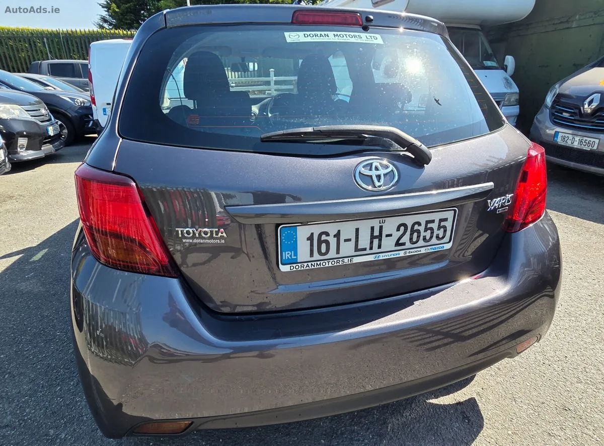 2016 Toyota Yaris – photo 5