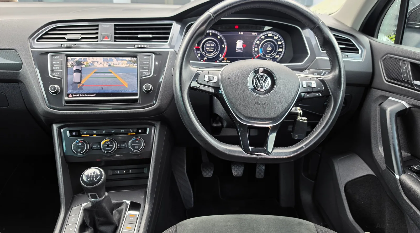 2016 Volkswagen Tiguan – photo 8