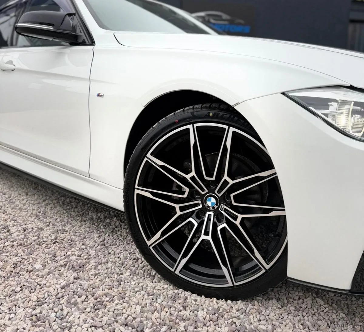 2016 BMW 3-Series – photo 3