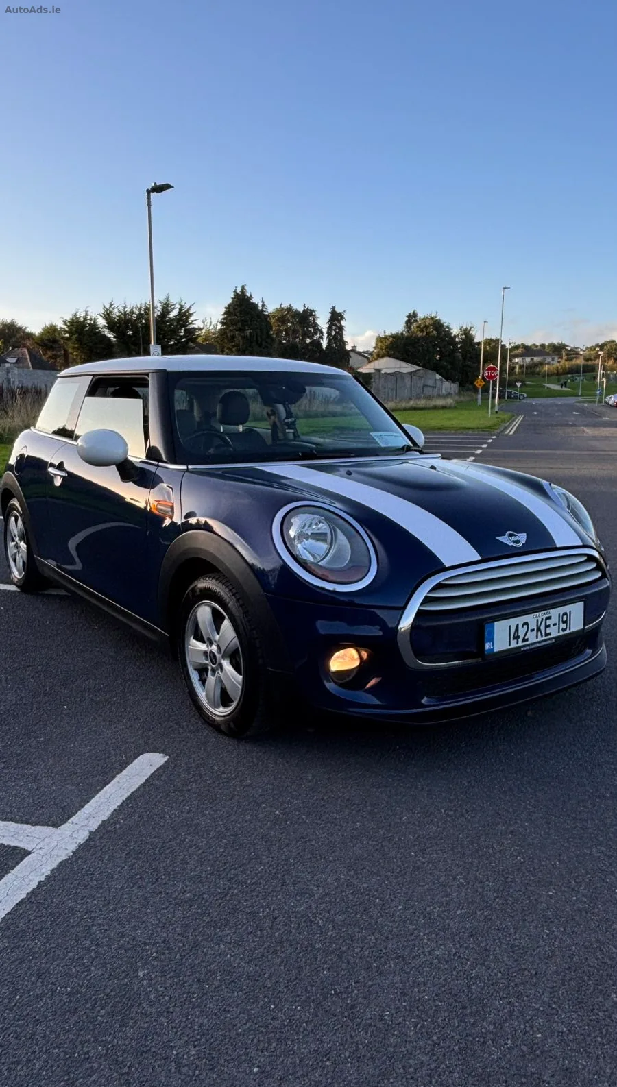 2014 MINI Cooper – photo 2