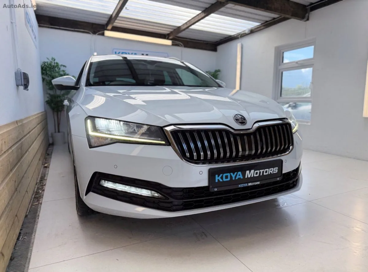 2022 Skoda Superb – photo 7