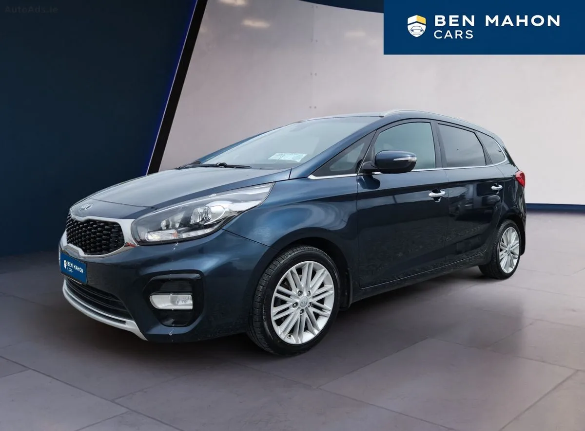 2017 Kia Carens – photo 1
